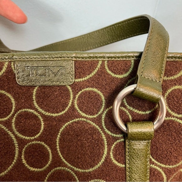 TUMI Wool Leather Trim Tote Shoulder Bag and Wallet Brown Green 13"x9.5" Circles - Picture 2 of 16